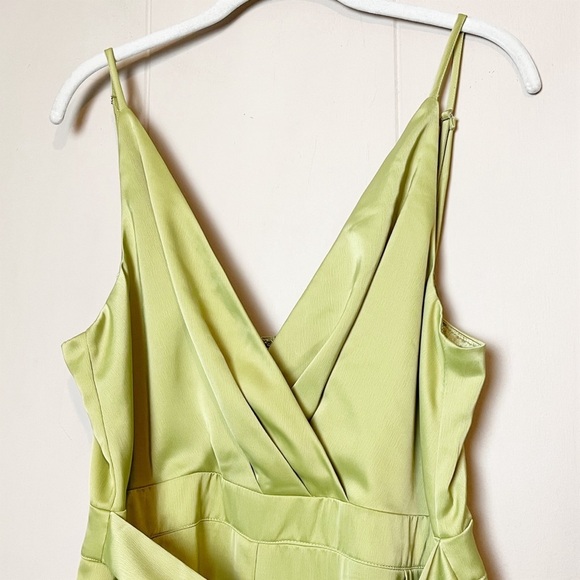 Lulus Classy Night Out Lime Green Satin Slit Leg Jumpsuit XL cocktail event - Picture 3 of 13